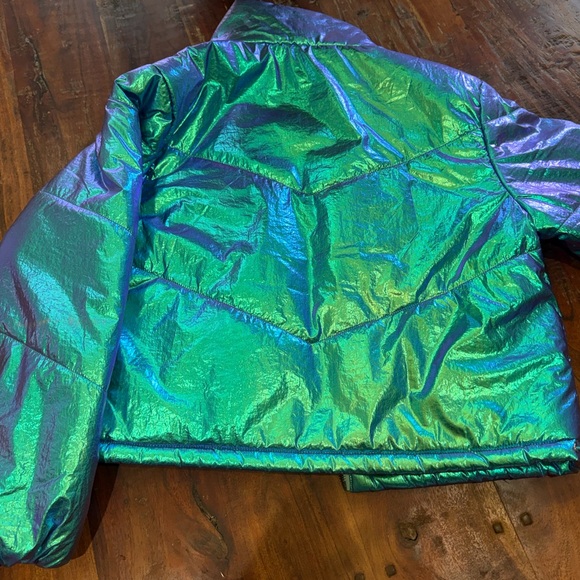 Iridescent  Jacket - Picture 5 of 5